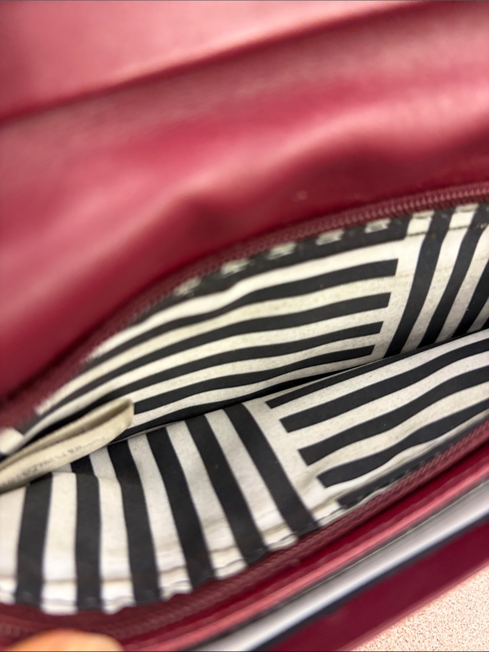 Kate Spade Saturday Burgundy Leather Wallet Clutch GUC approx 7.5x5x.7 - Picture 9 of 10